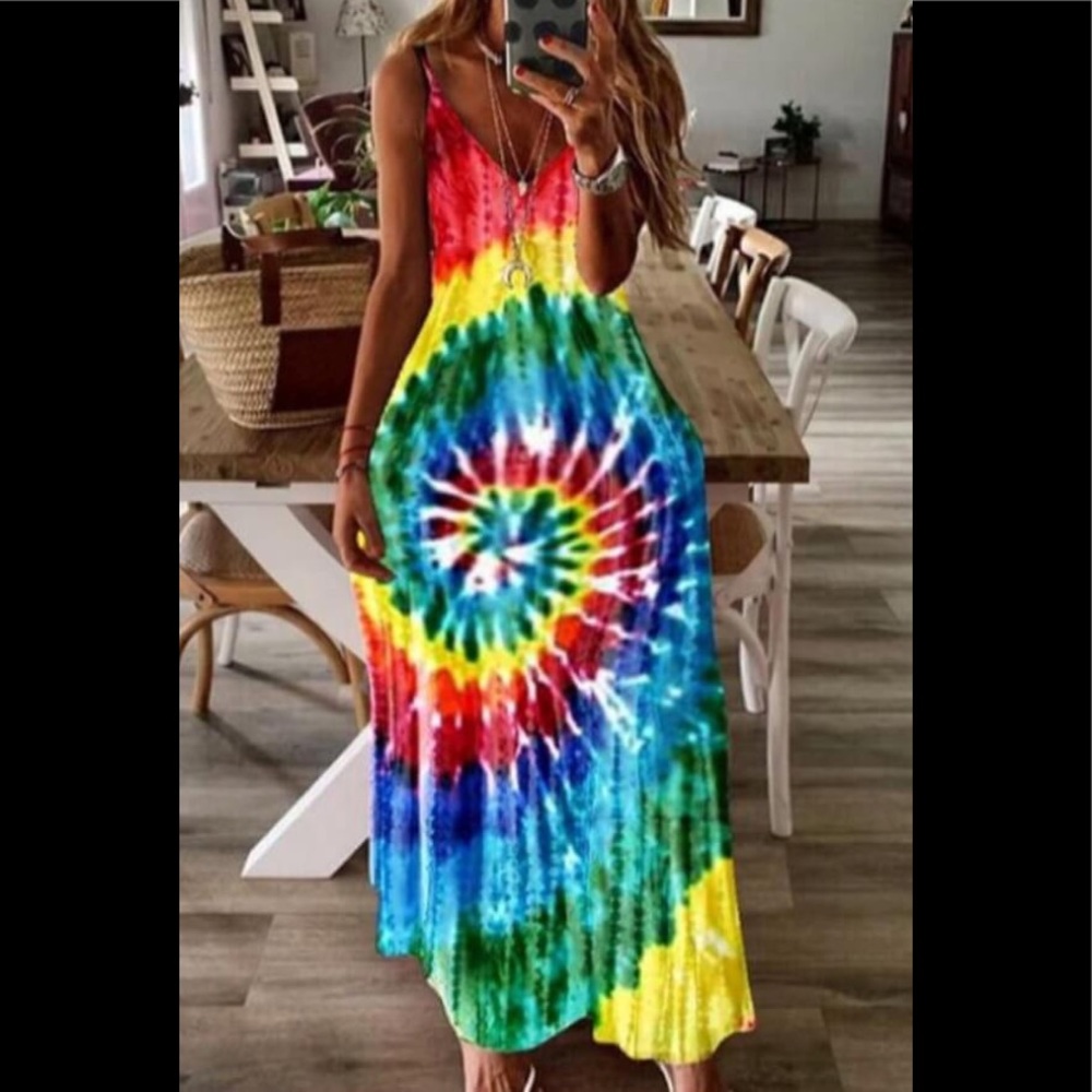 Tie Dye Bohemian Spaghetti Straps flowing Maxi Dress
